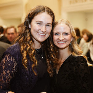 Meet your Posher, Courtney